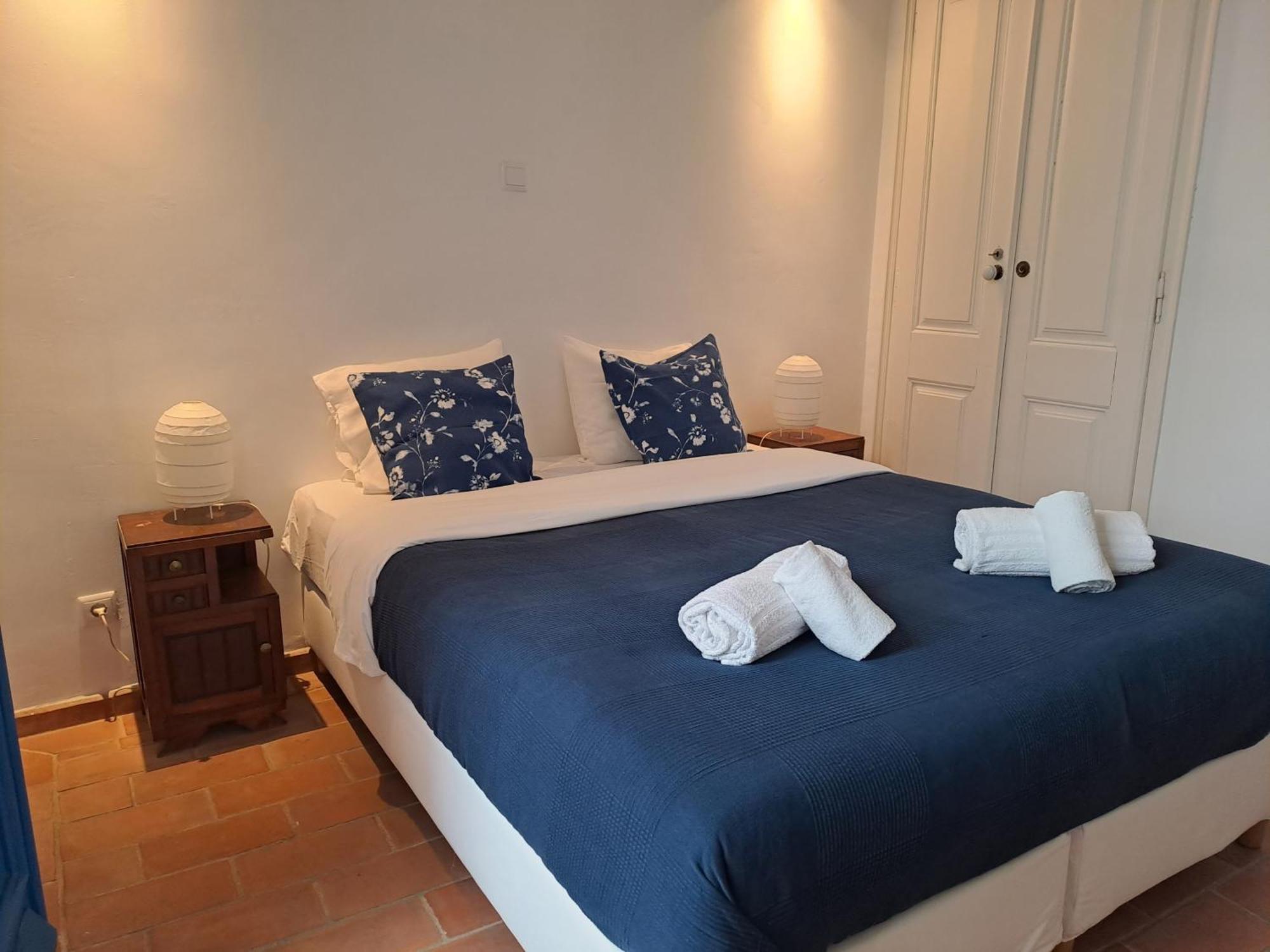 Olhaomirante Guesthouse الغرفة الصورة